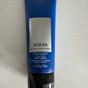 Bath & Body Works Ocean Men's Moisturizer - Blue and Black